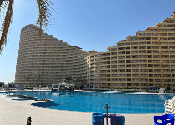 Porto Sokhna Pyramids For Family Chalet